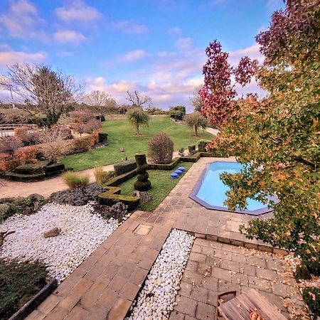Au Bout De Mes Reves Bed and Breakfast Walcourt Εξωτερικό φωτογραφία