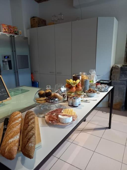 Au Bout De Mes Reves Bed and Breakfast Walcourt Εξωτερικό φωτογραφία
