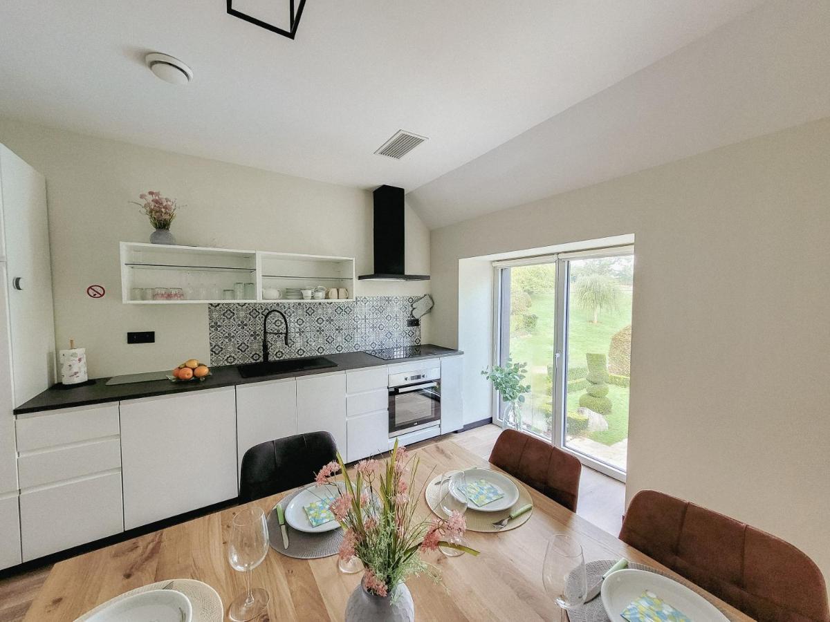 Au Bout De Mes Reves Bed and Breakfast Walcourt Εξωτερικό φωτογραφία