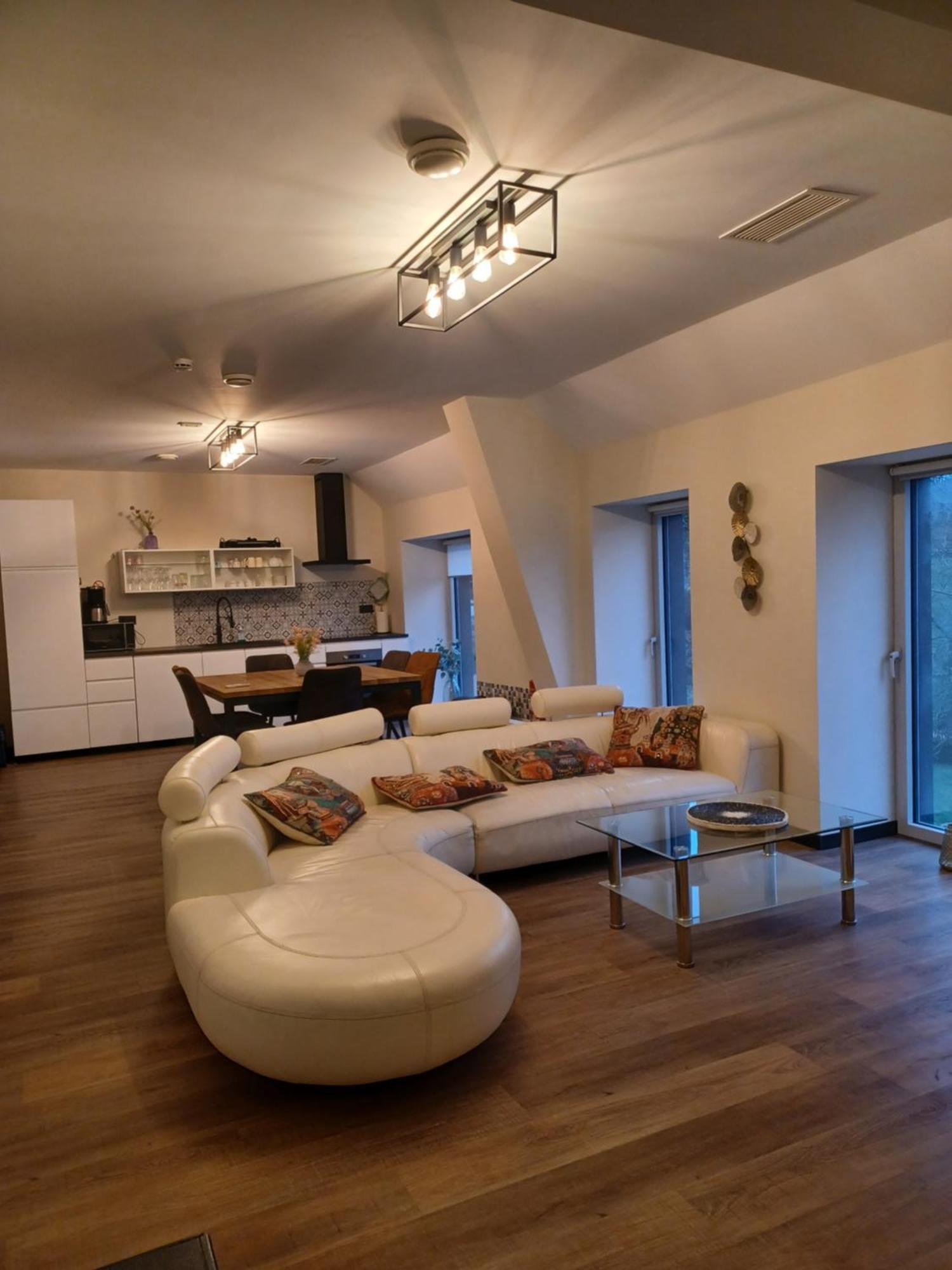 Au Bout De Mes Reves Bed and Breakfast Walcourt Εξωτερικό φωτογραφία