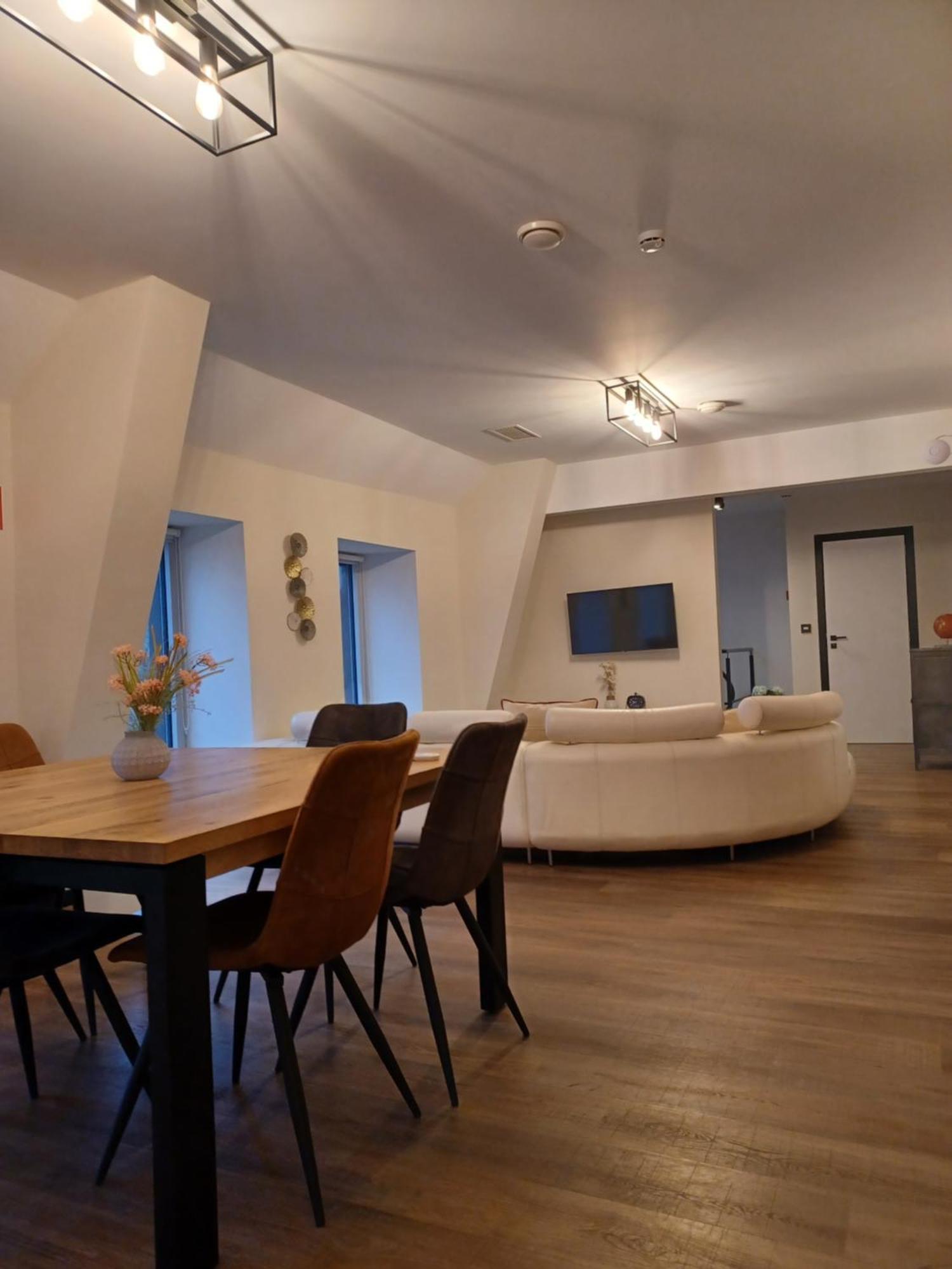 Au Bout De Mes Reves Bed and Breakfast Walcourt Εξωτερικό φωτογραφία