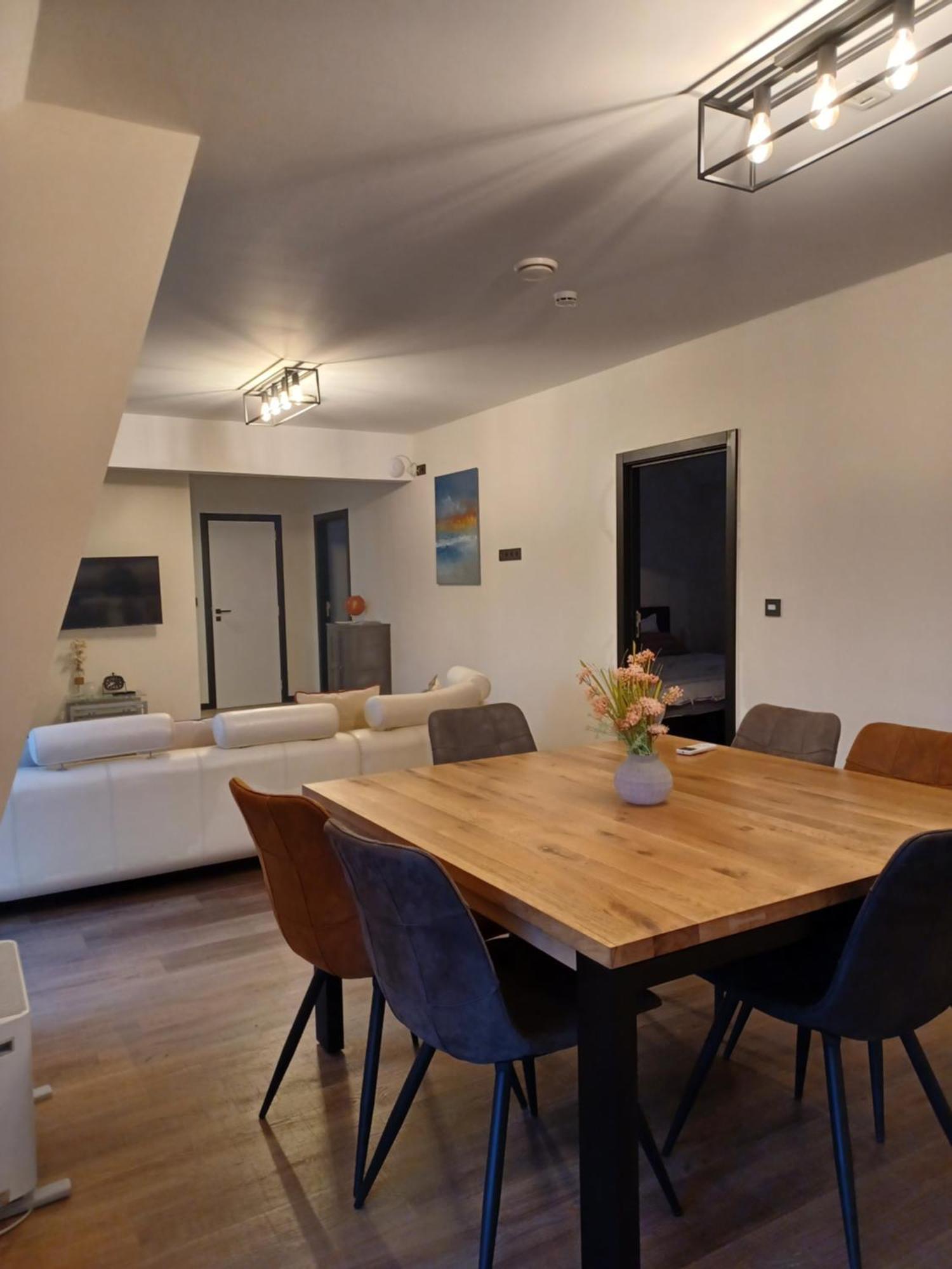 Au Bout De Mes Reves Bed and Breakfast Walcourt Εξωτερικό φωτογραφία